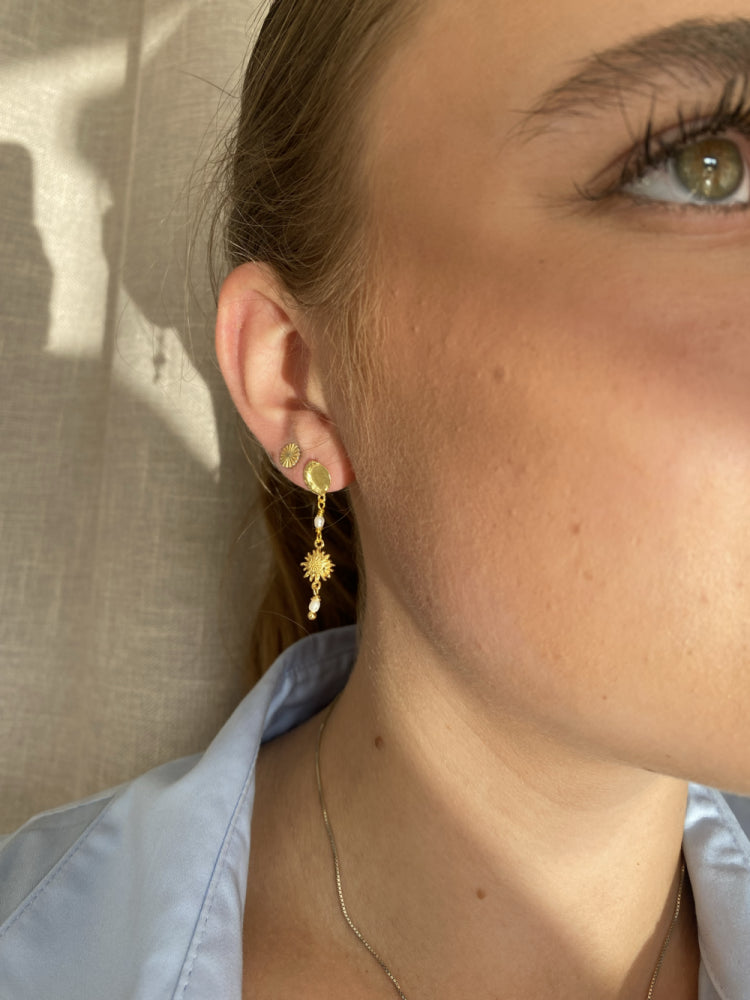 Nuve earrings