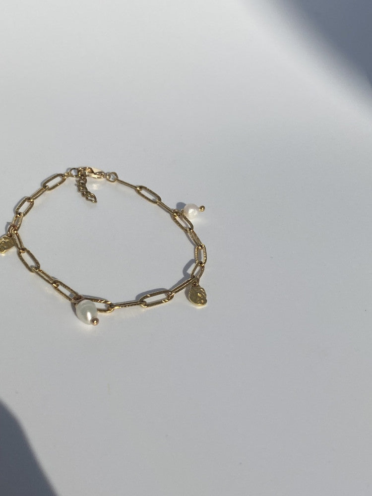Agada bracelet