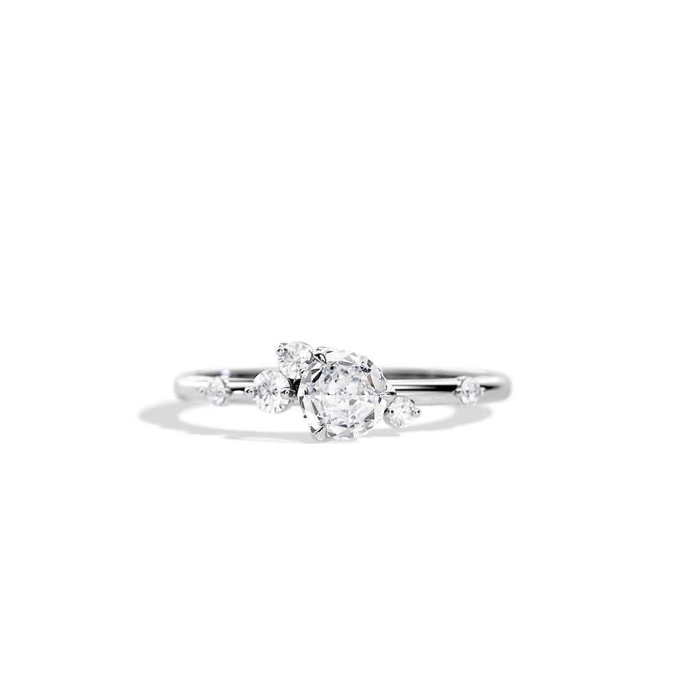 Diamantring med sidesten