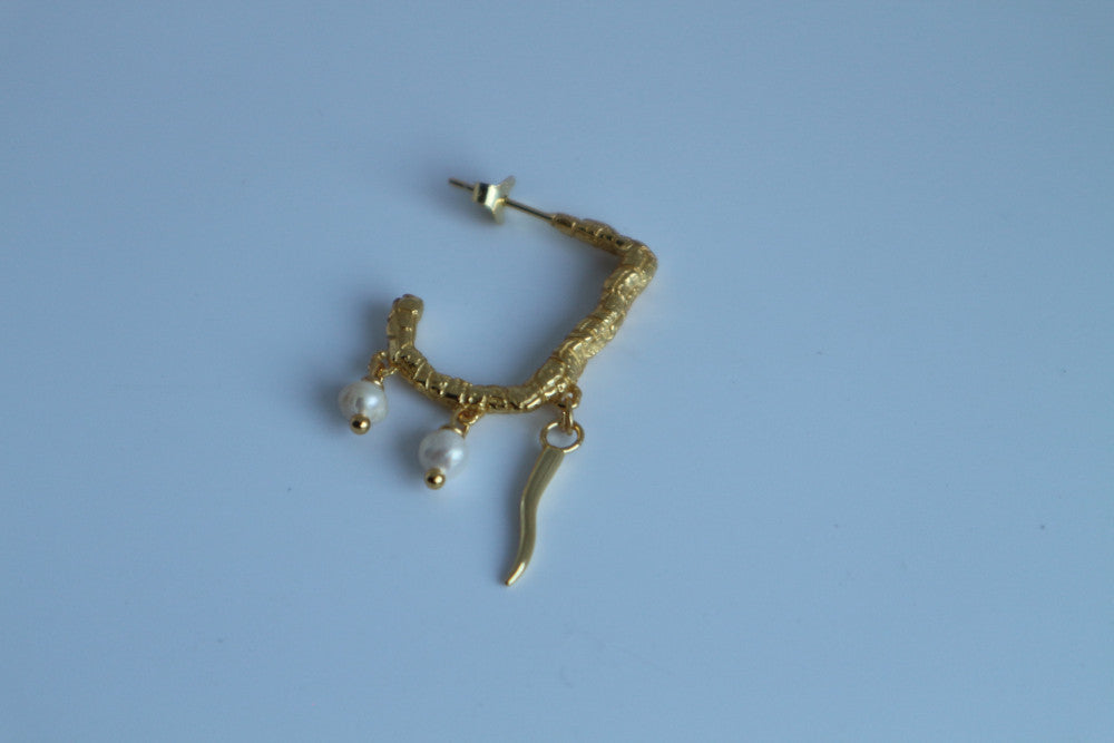 Luvié earrings