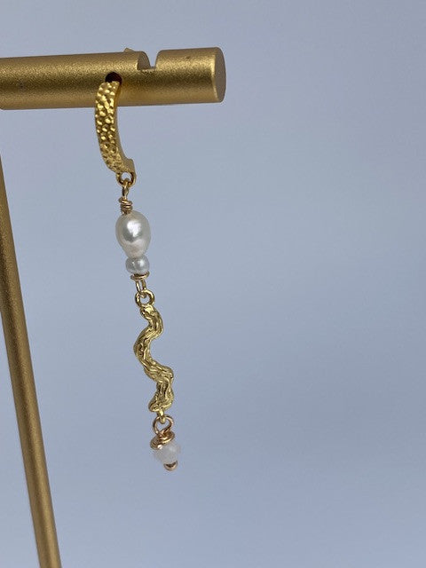 Nola earrings