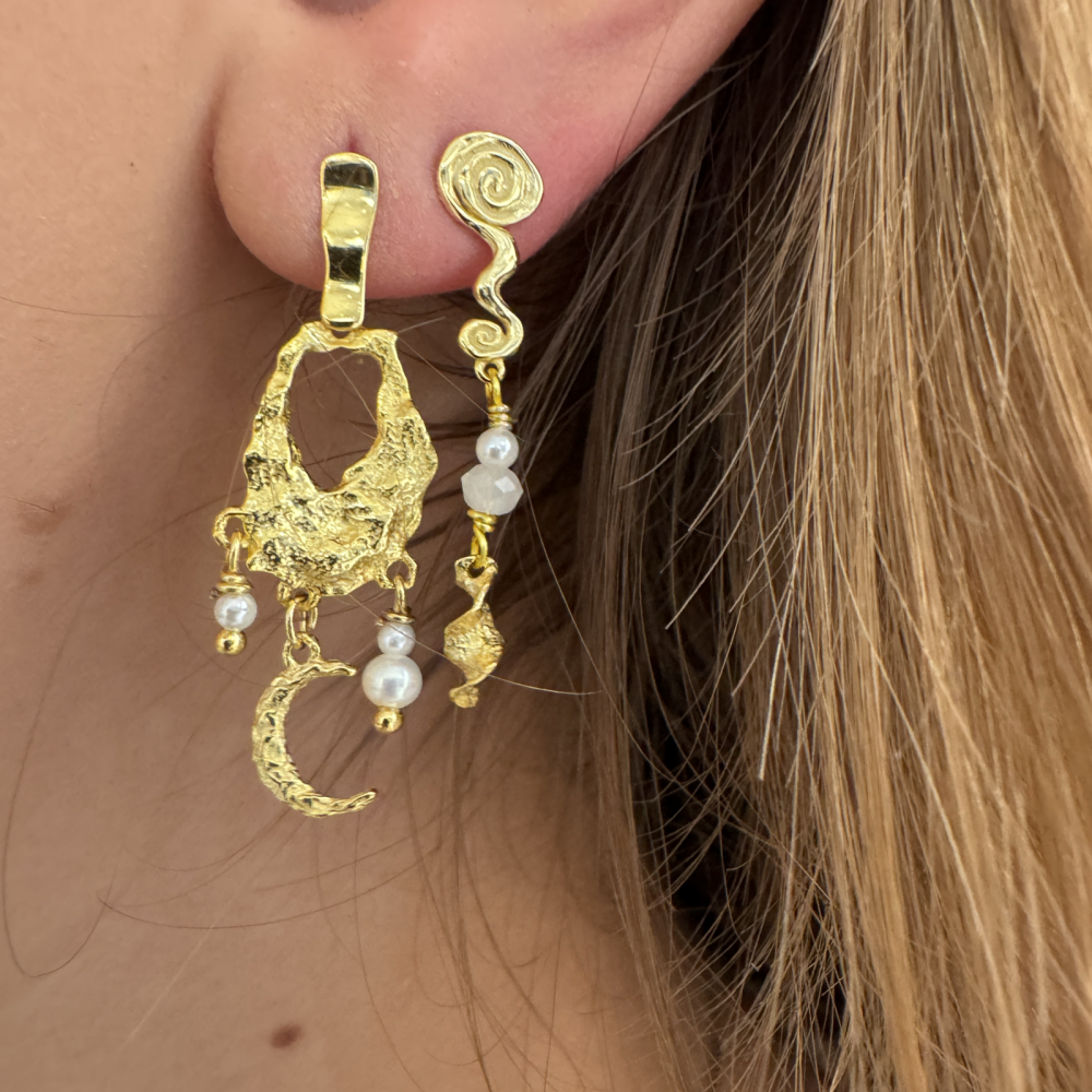 Nusa earrings