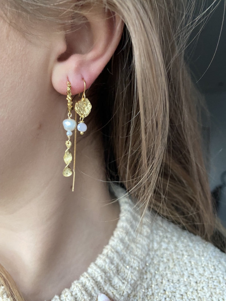 Peaky earrings