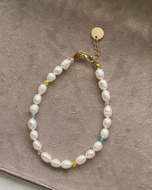 Scarlet bracelet