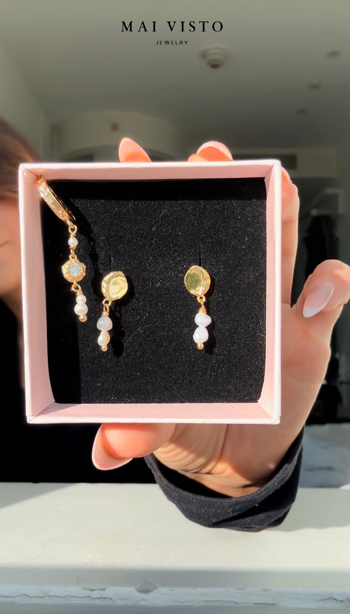 Soleil Pearl earrings