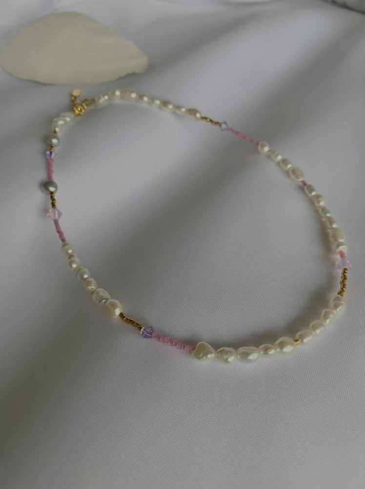 Livian necklace