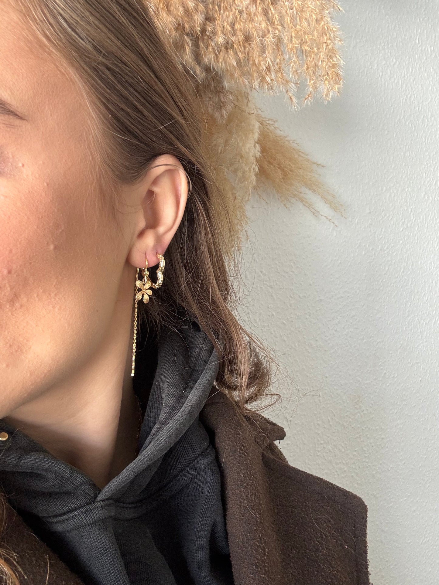 Amor earrings