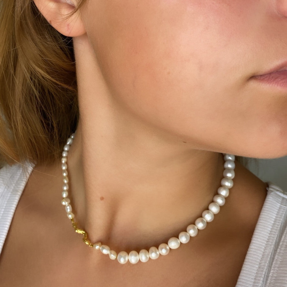 Lavine necklace