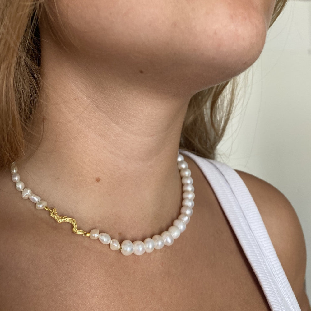 Lavine necklace