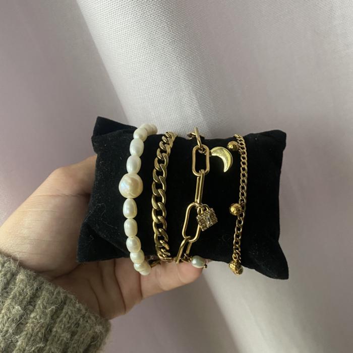 Charms bracelet