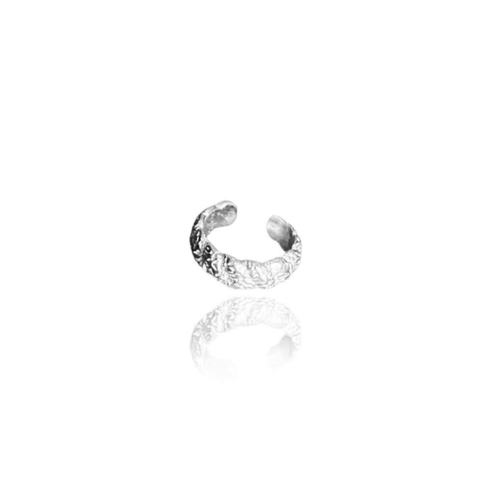 Banked earcuff