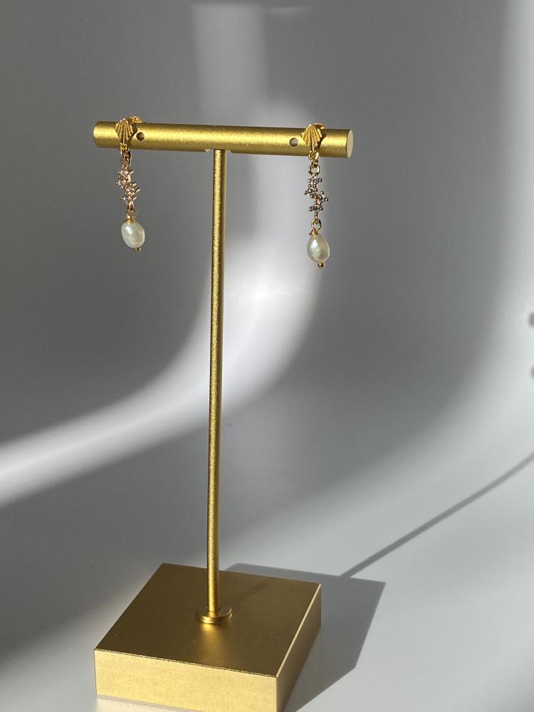 Laylay earrings