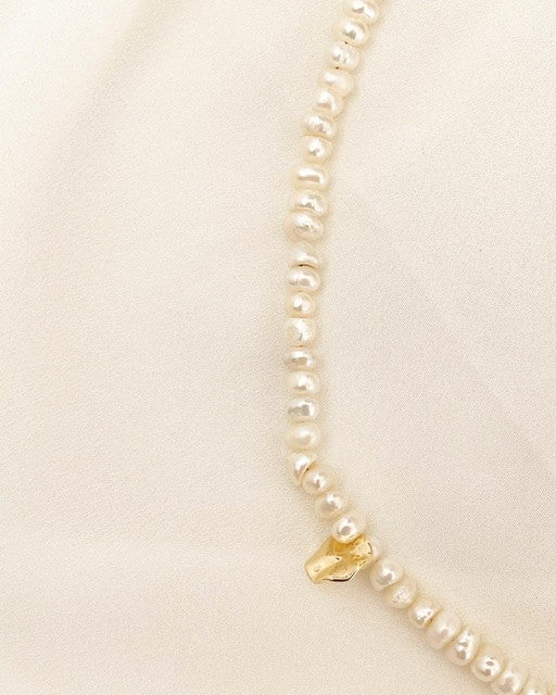 Alosia necklace