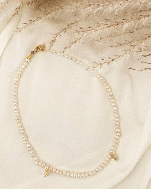Alosia necklace