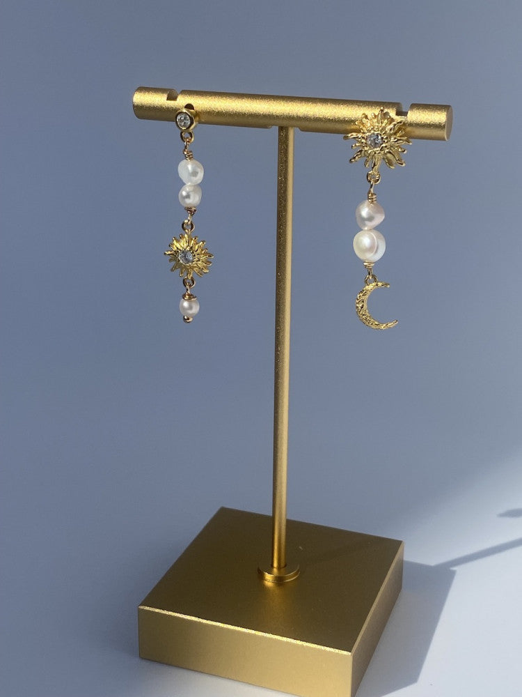 Nay earrings