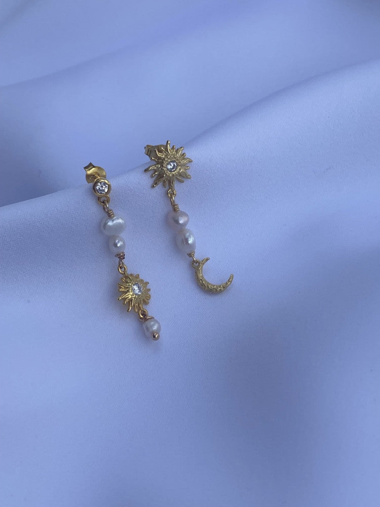 Nay earrings