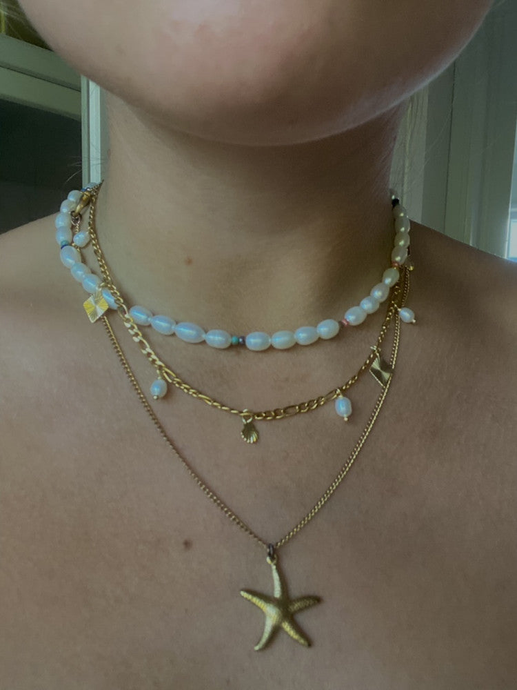 Availa necklace
